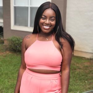 Meet your Posher, Lyssa